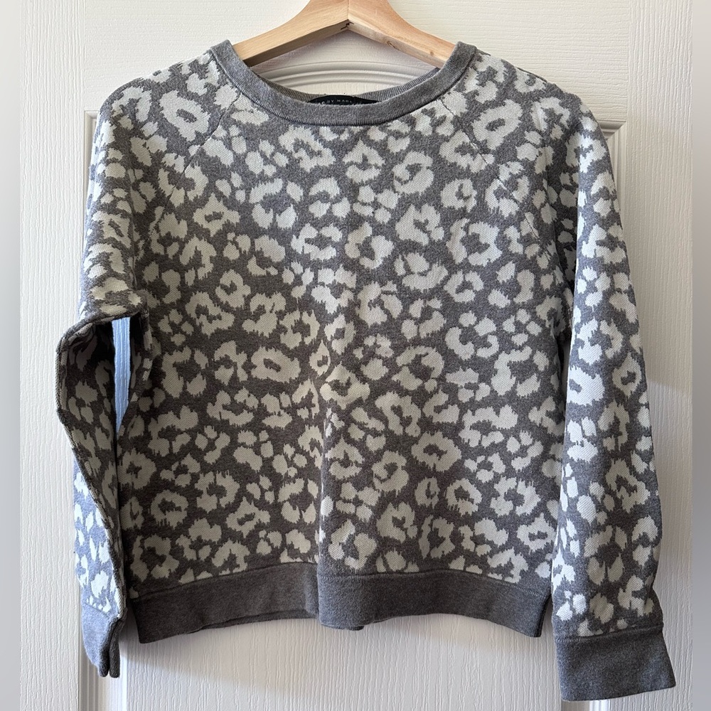 Marc by Marc Jacobs Leopard print cropped sweater